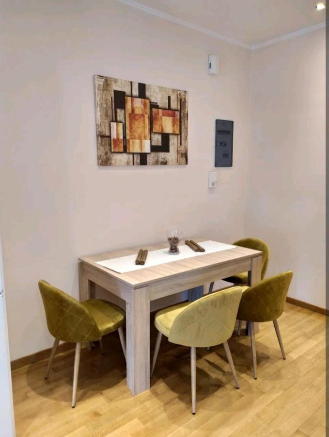 Stylish -modern Heart Of Marousi 雅典